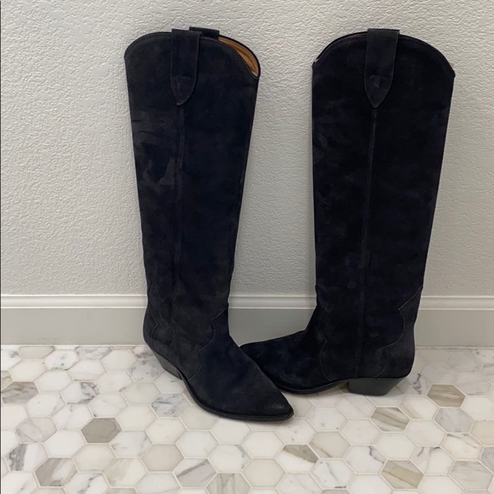 Gently used, worn only about 5x, too small for me.